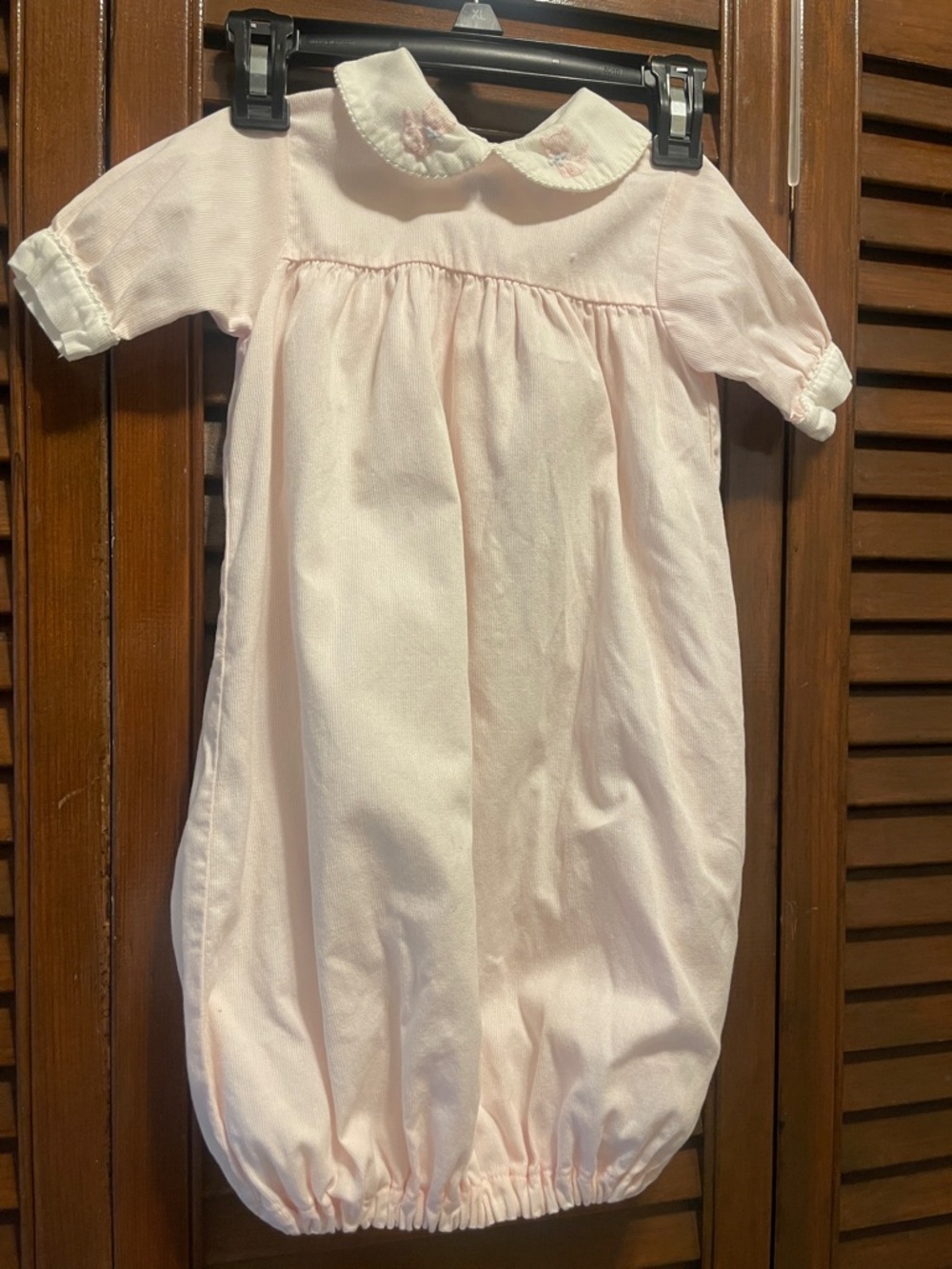 Pink Baby One-Piece Gown with Peter Pan Collar: kittens on collar